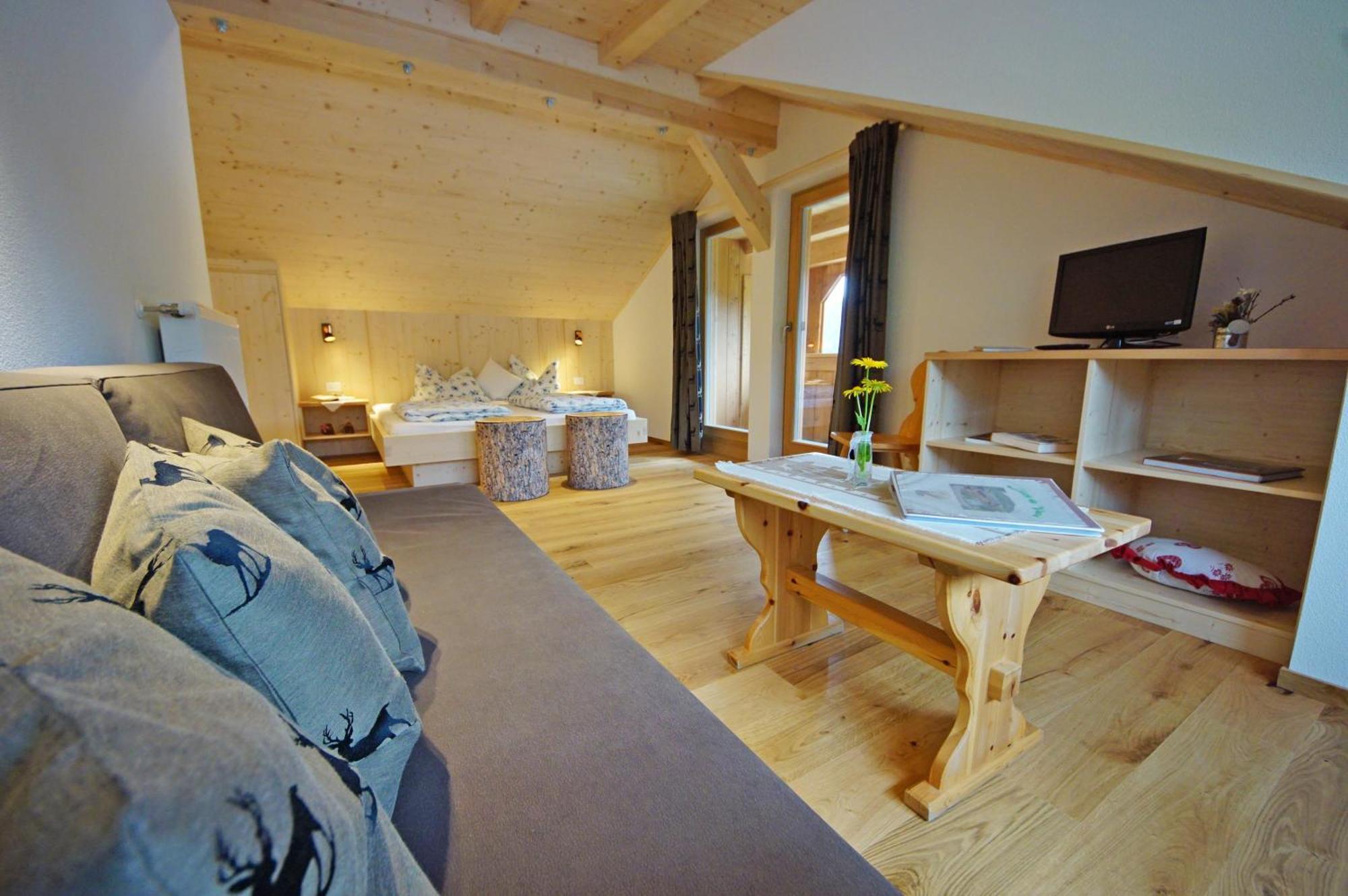 Agriturismo Luech De Vanc 圣马蒂诺-因巴迪亚 外观 照片